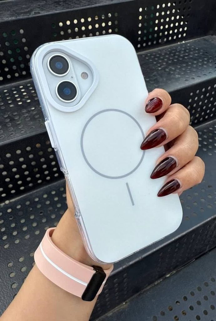 فروشگاه کی تو کیس k2 case پخش عمده قاب و گلس آیفون و سامسونگ با برندهای پرفروش در تهران میدان انقلاب